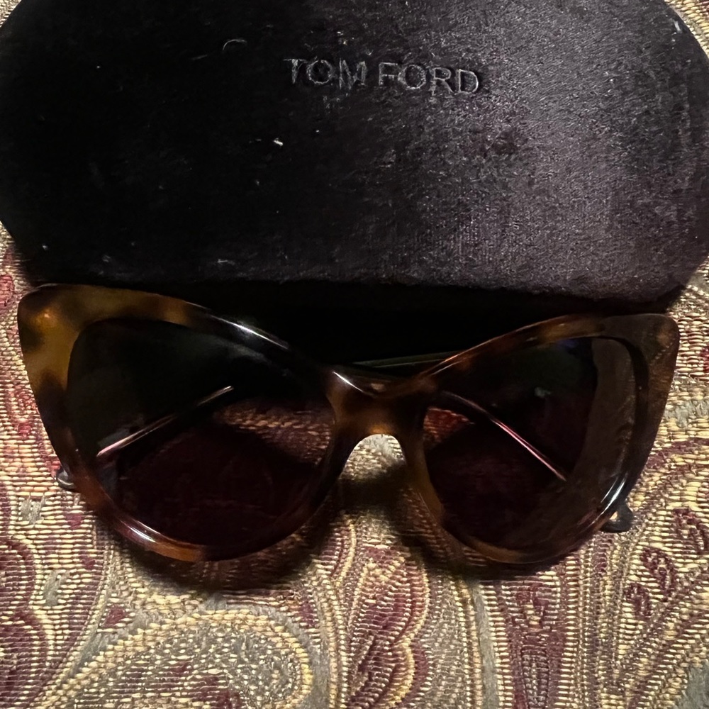 Authentic Tom Ford Nikita cat sunglasses.  Tortoise